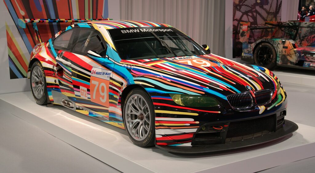 BMW M3 GT2 Art Car von Jeff Koons