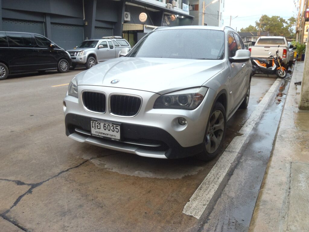 BMW X1 E84 in Bronze metallic