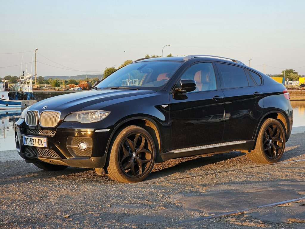 BMW X6 E71 in Saphirschwarz
