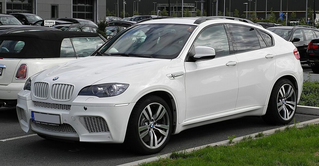BMW X6 M E71 von vorn