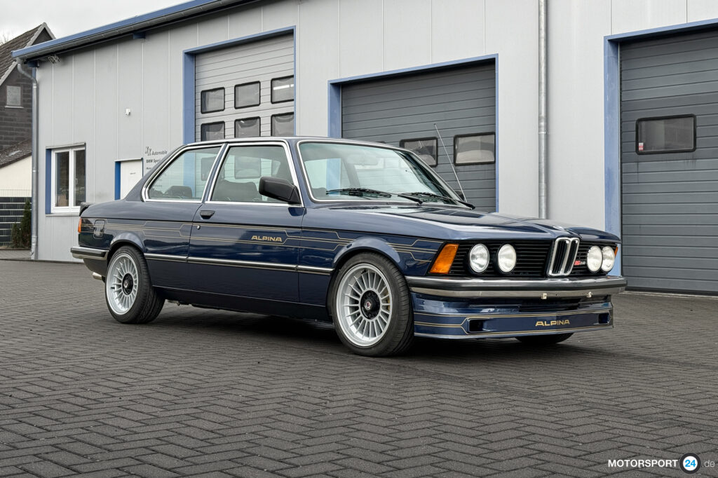 Alpina B6 2.8 auf Basis BMW E21, dunkelblau mit Alpina-Dekor