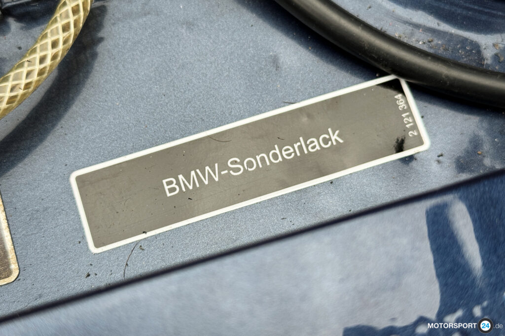 Alpina B6 2.8 auf Basis BMW E21, dunkelblau mit Alpina-Dekor