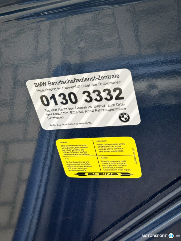 Alpina B6 2.8 auf Basis BMW E21, dunkelblau mit Alpina-Dekor