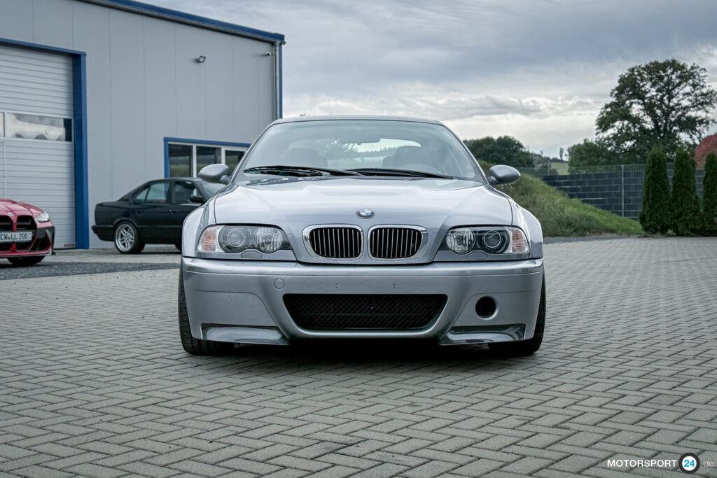 BMW M3 CSL von vorn