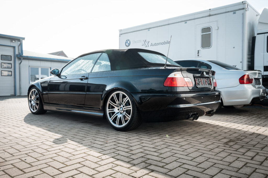 BMW M3 Cabriolet E46 von schräg hinten