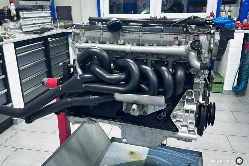 BMW M88/3 Reihensechszylinder, frisch revidiert, Werkstattaufnahme
