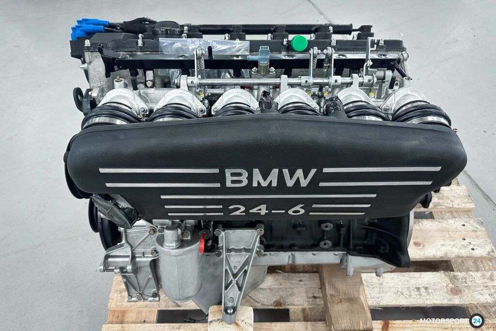 BMW M88/3 Reihensechszylinder, frisch revidiert, Werkstattaufnahme