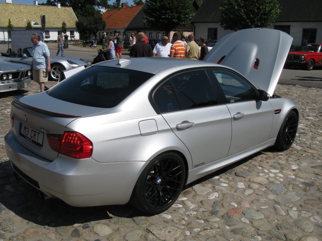 BMW M3 CRT E90 seitlich