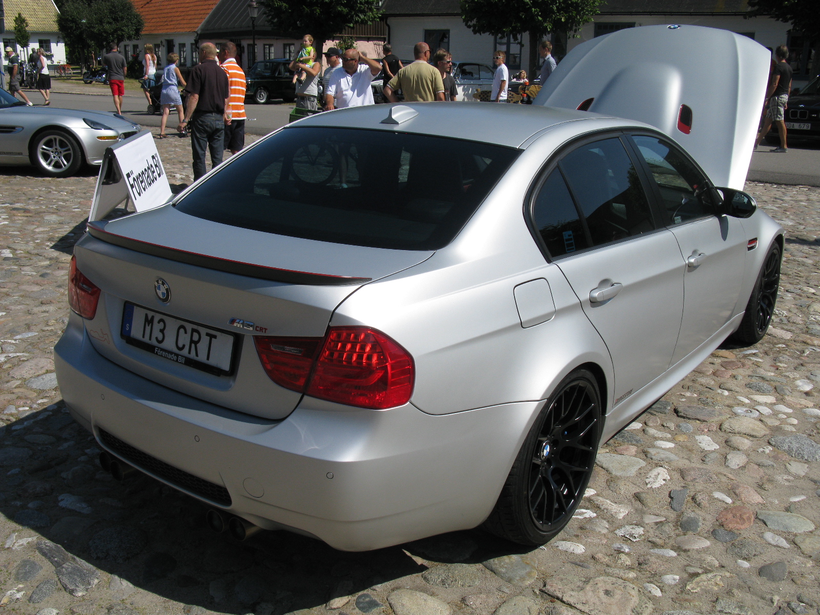 BMW M3 CRT E90 schräg von vorn