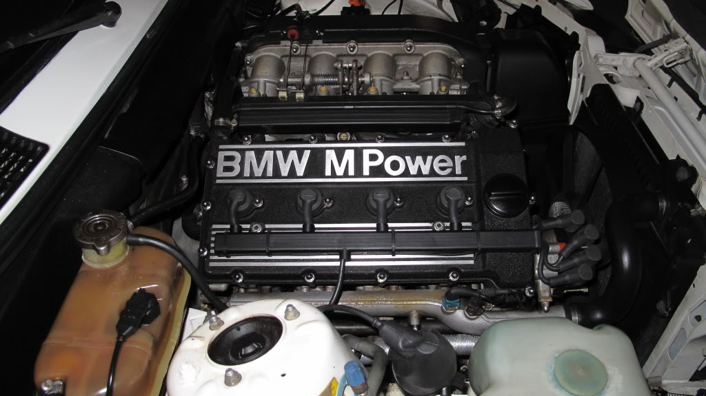 BMW 320is: The little M3 for Italy and Portugal