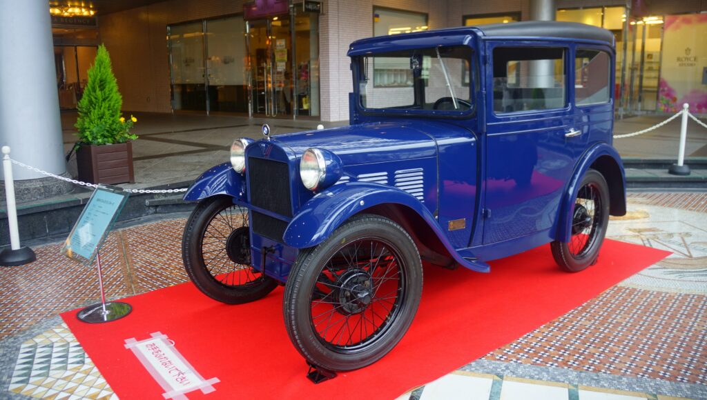 BMW 3/15 PS DA 2 Kleinwagen in Dunkelblau