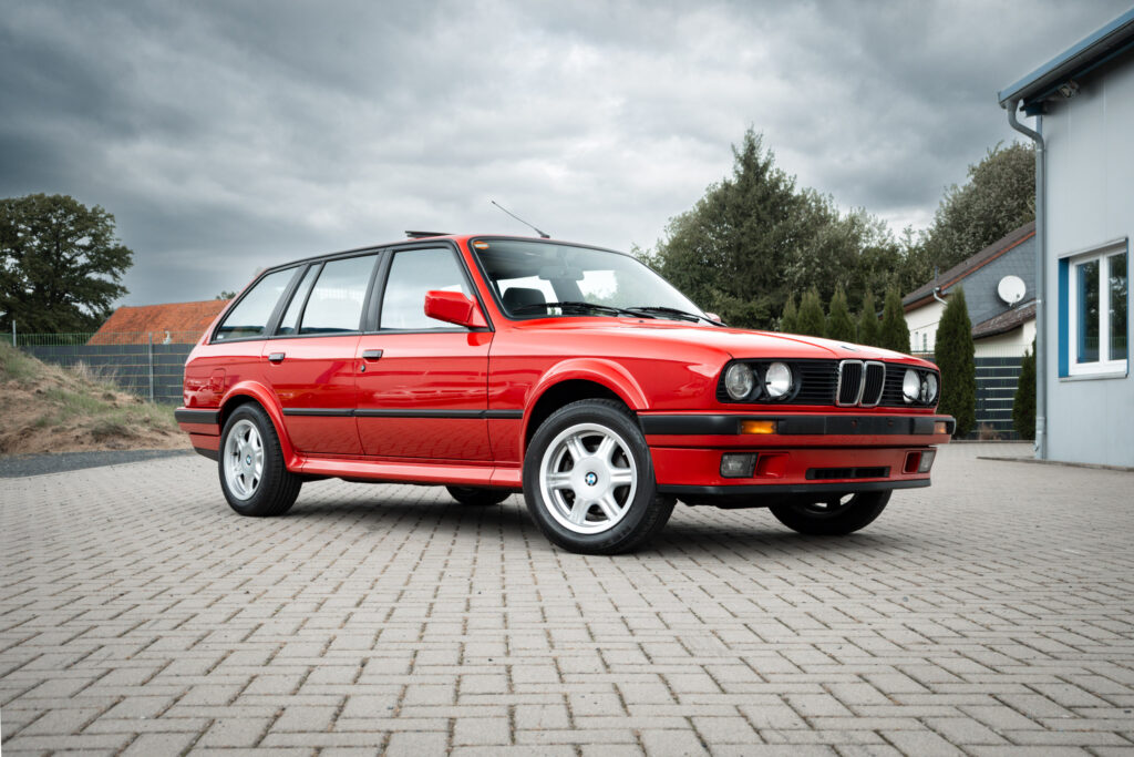 BMW 325iX Touring E30 – Außenansicht – Bild 5