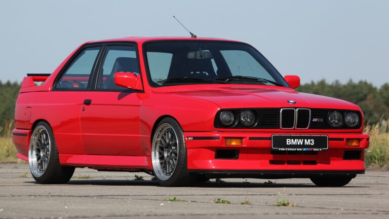 BMW M3 (E30)